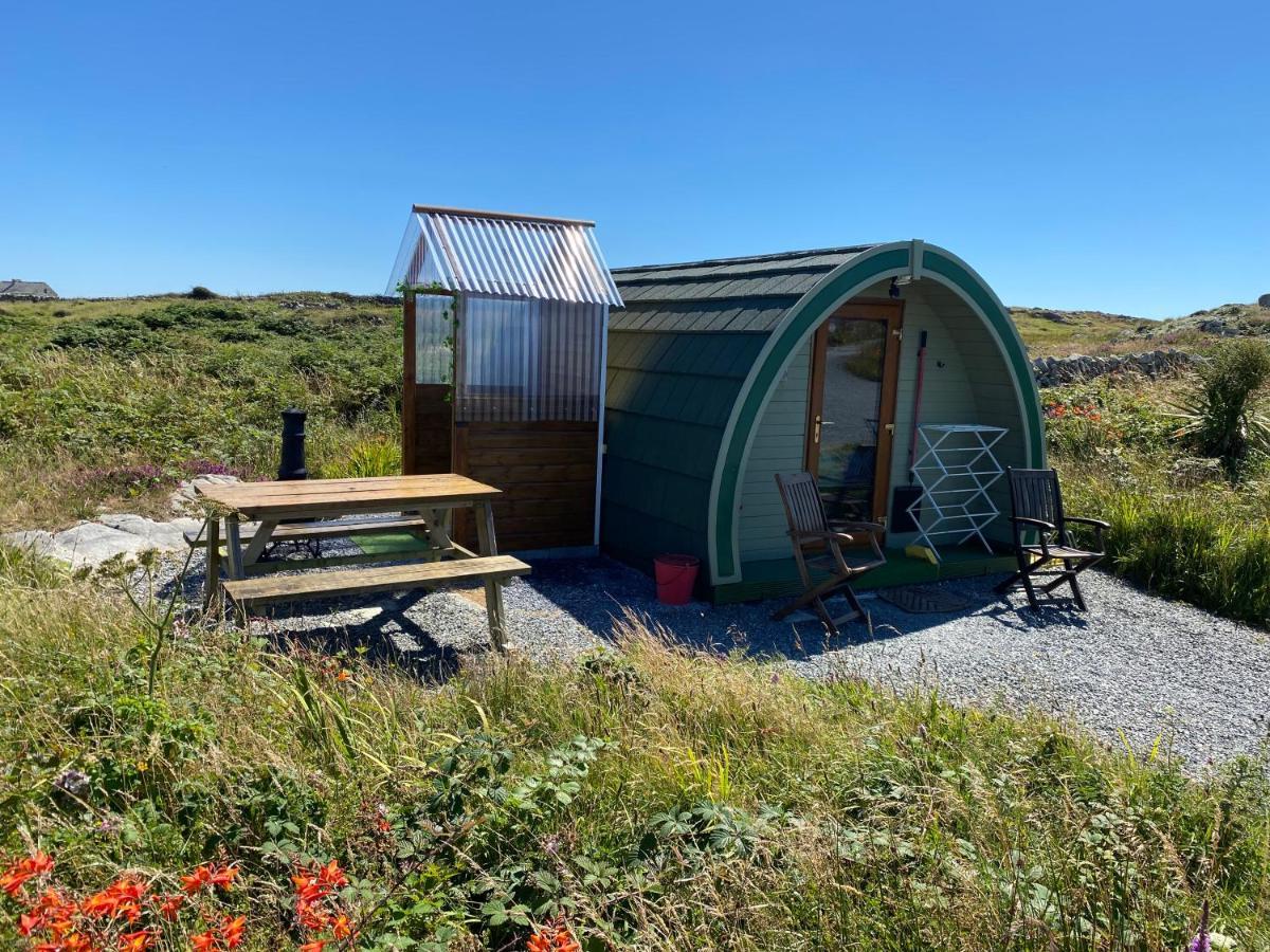 Earls View Pod Glamping Carna